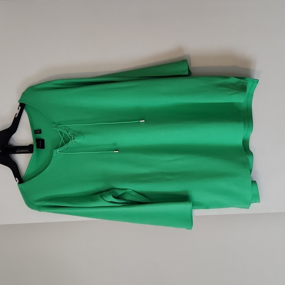 Women's Top